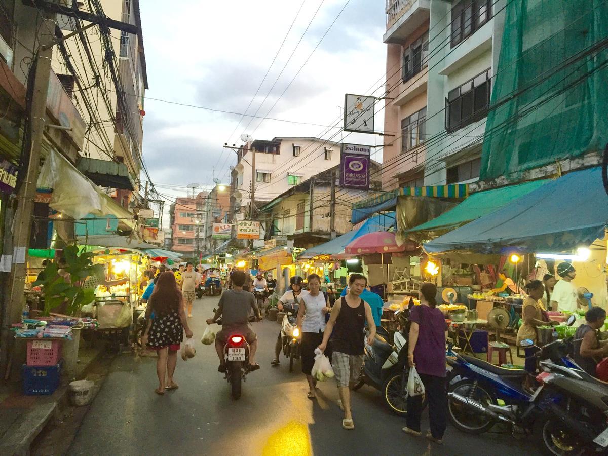 Been Hostel Ratchathewi Bangkok Bagian luar foto